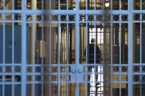Magazin „Immobilienwirtschaft“ – Sinn und Unsinn von Bürgerbeteiligungen 1 | gewerbemietportal.at gefaengnis | gewerbemietportal.at