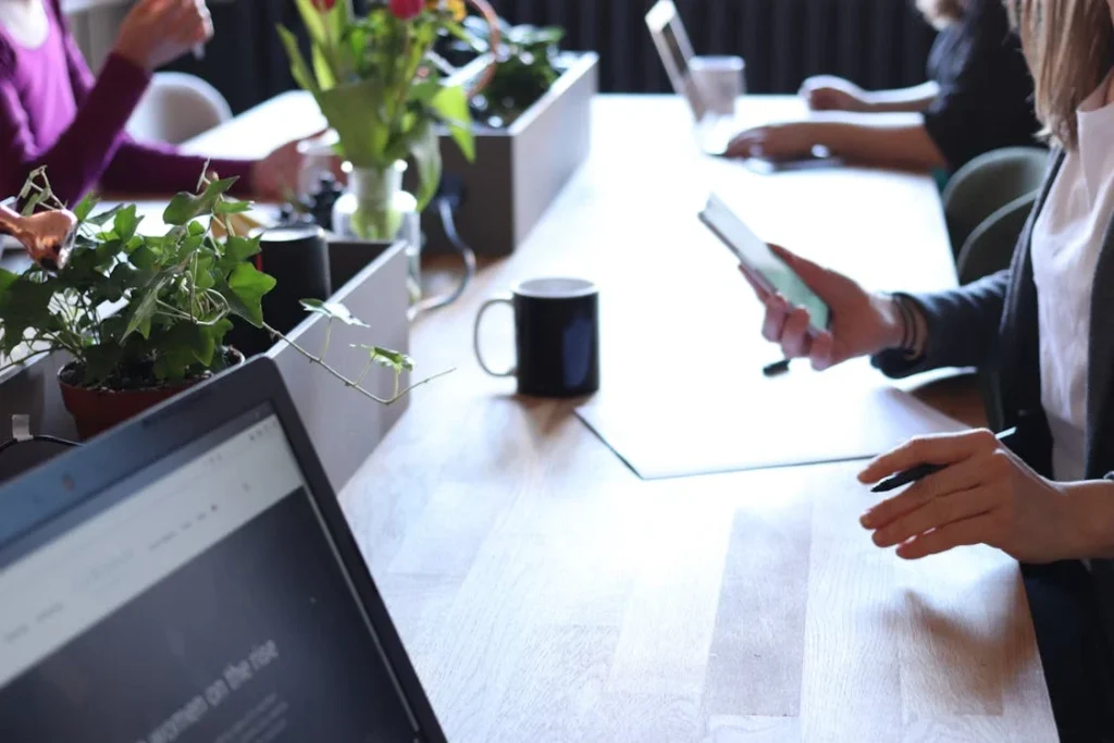 Was tun Sie, wenn Ihr innovativer Arbeitsplatz sich dem Wandel widersetzt? 1 | gewerbemietportal.at pexels photo 2041383 | gewerbemietportal.at